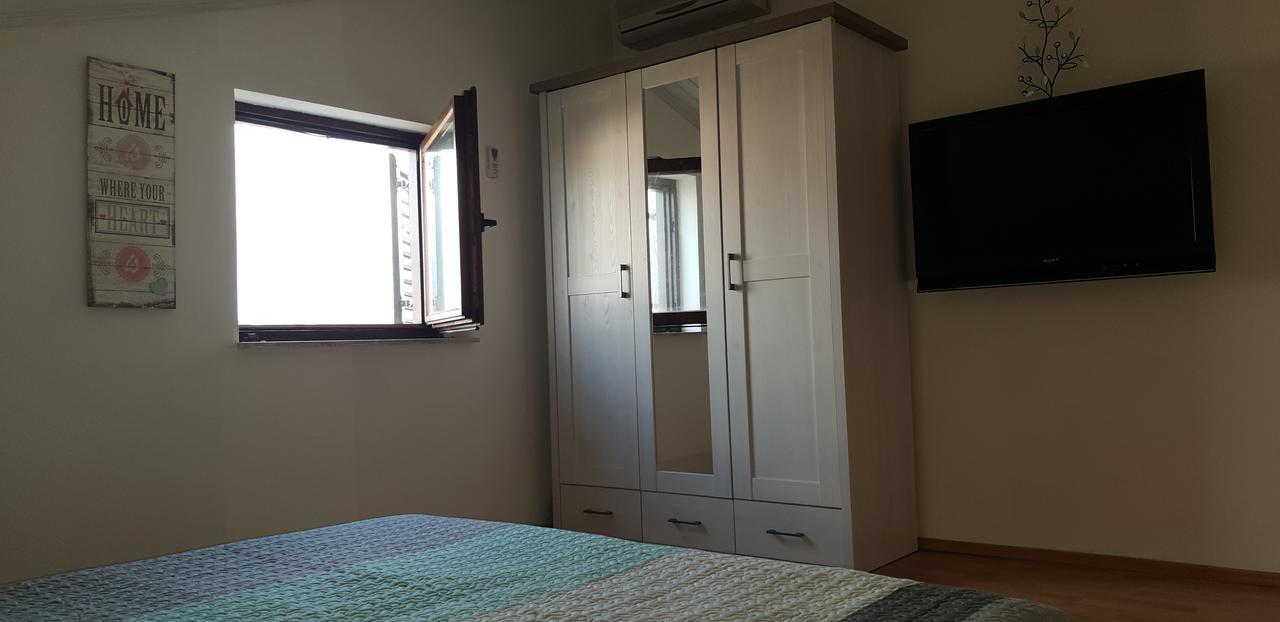 Apartment Tezak Kukci Ngoại thất bức ảnh