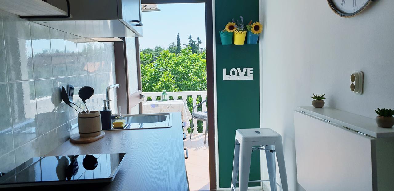 Apartment Tezak Kukci Ngoại thất bức ảnh